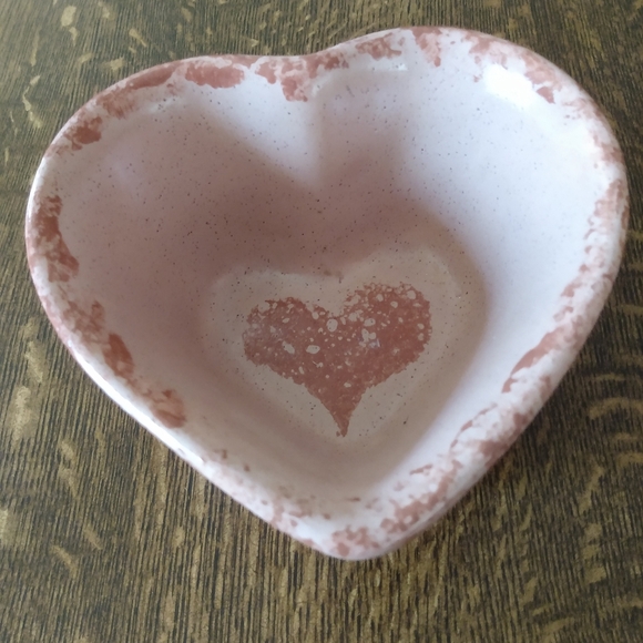 Wooden Folk Art Round Box with Lid from The Old Drum Shop - Picture 7 of 7